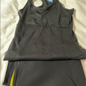 Hot shapers -short - top and belt